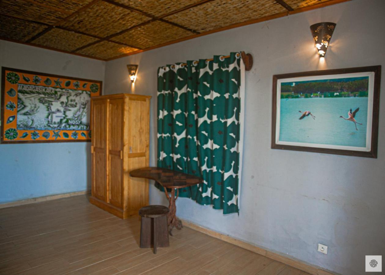 Hotel Eden De La Tsiribihina à Miandrivazo Extérieur photo