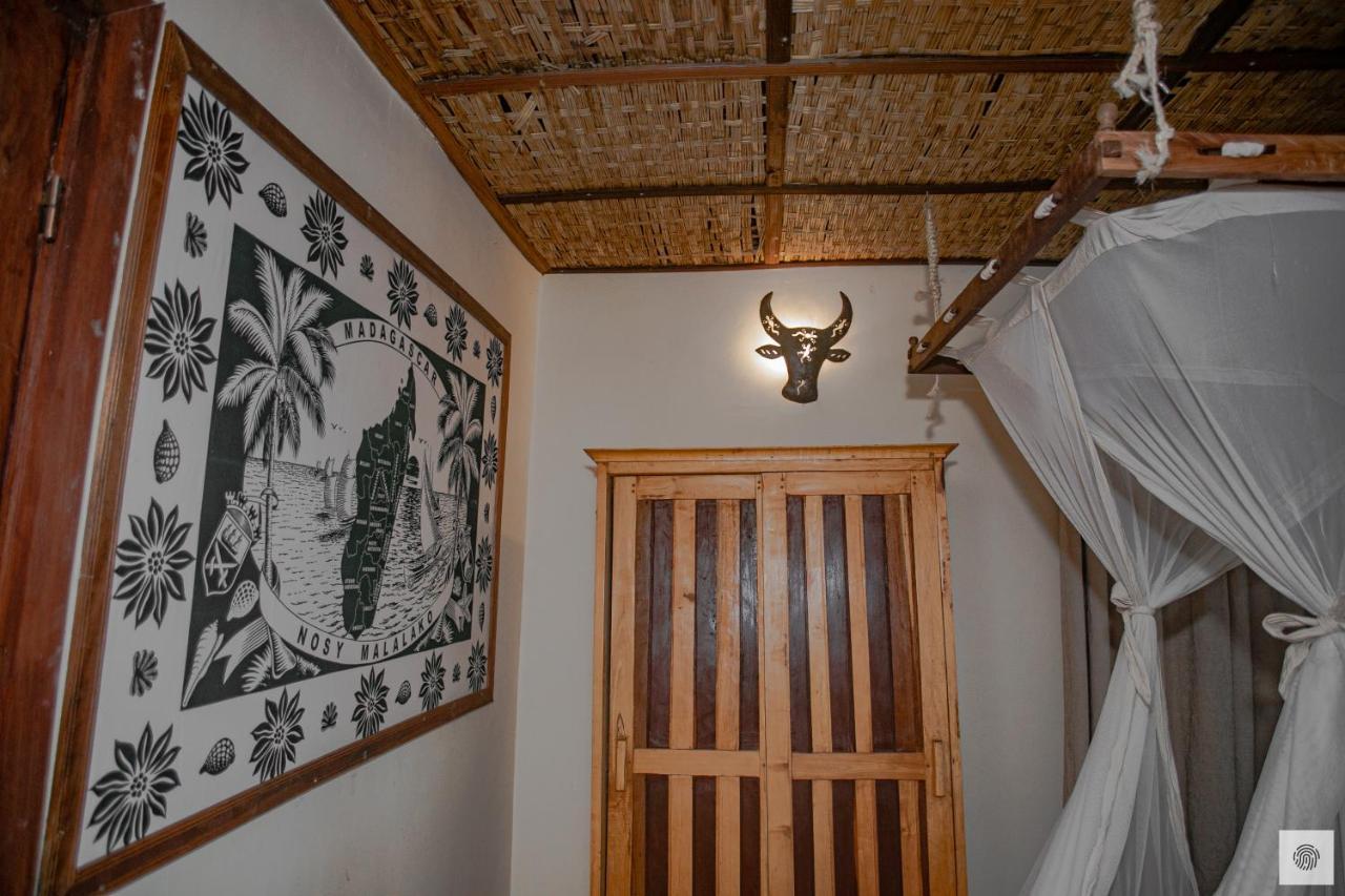 Hotel Eden De La Tsiribihina à Miandrivazo Extérieur photo