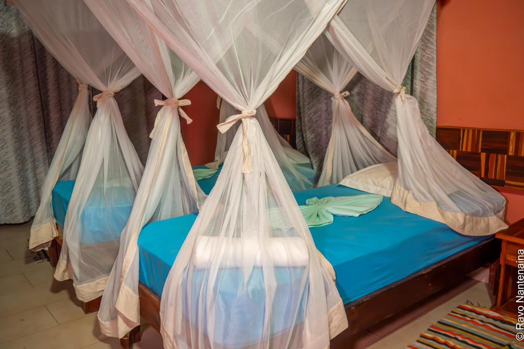 Hotel Eden De La Tsiribihina à Miandrivazo Extérieur photo