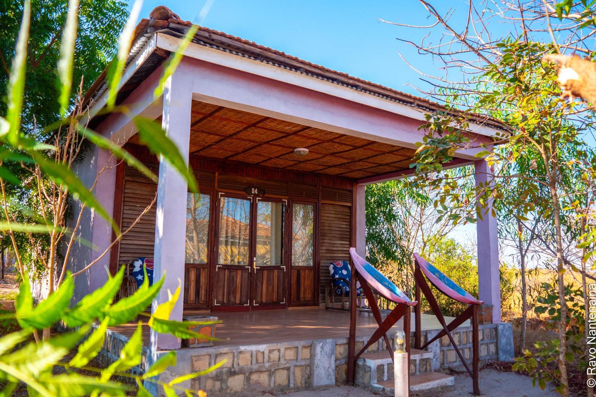 Hotel Eden De La Tsiribihina à Miandrivazo Extérieur photo
