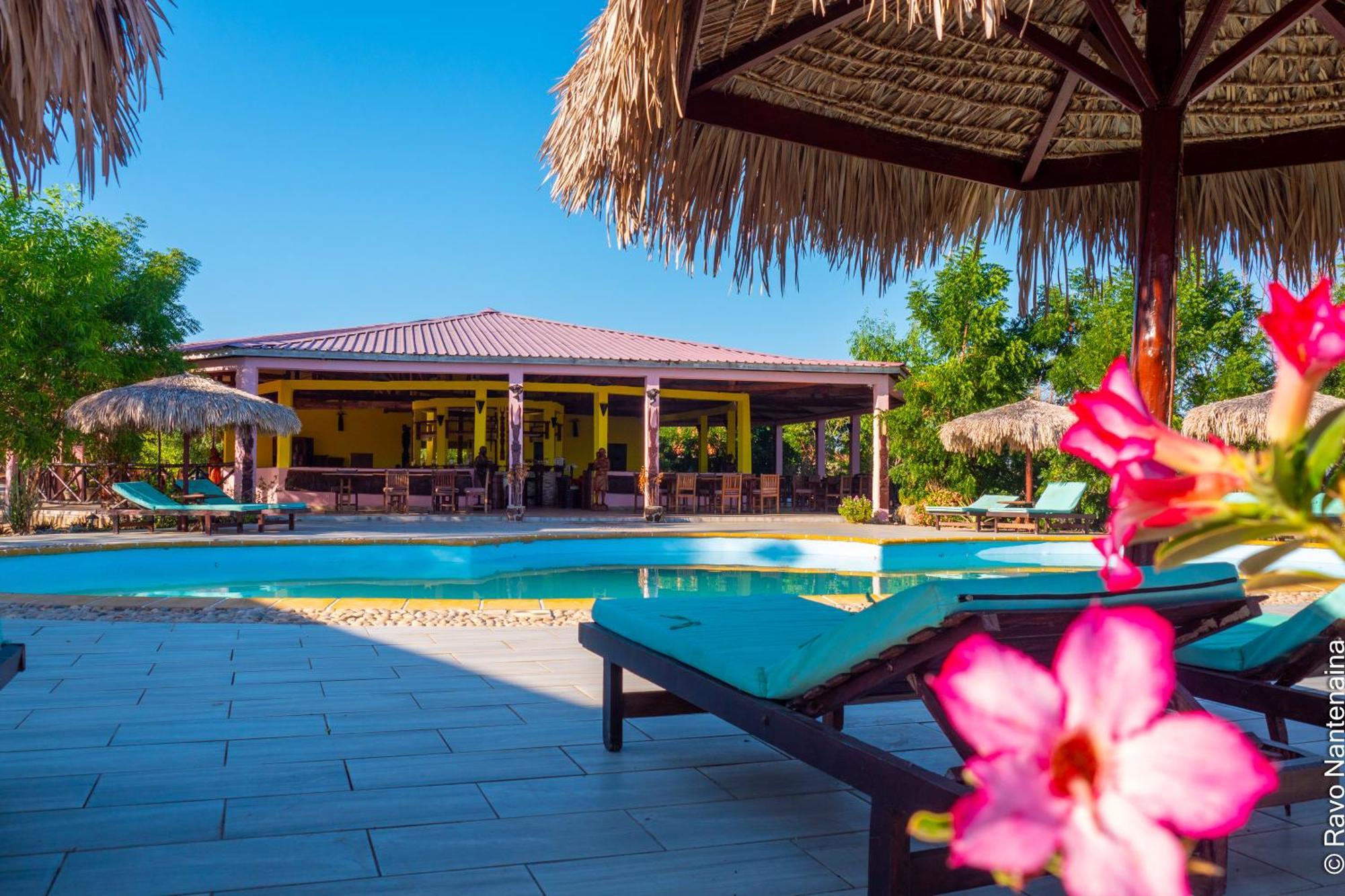 Hotel Eden De La Tsiribihina à Miandrivazo Extérieur photo